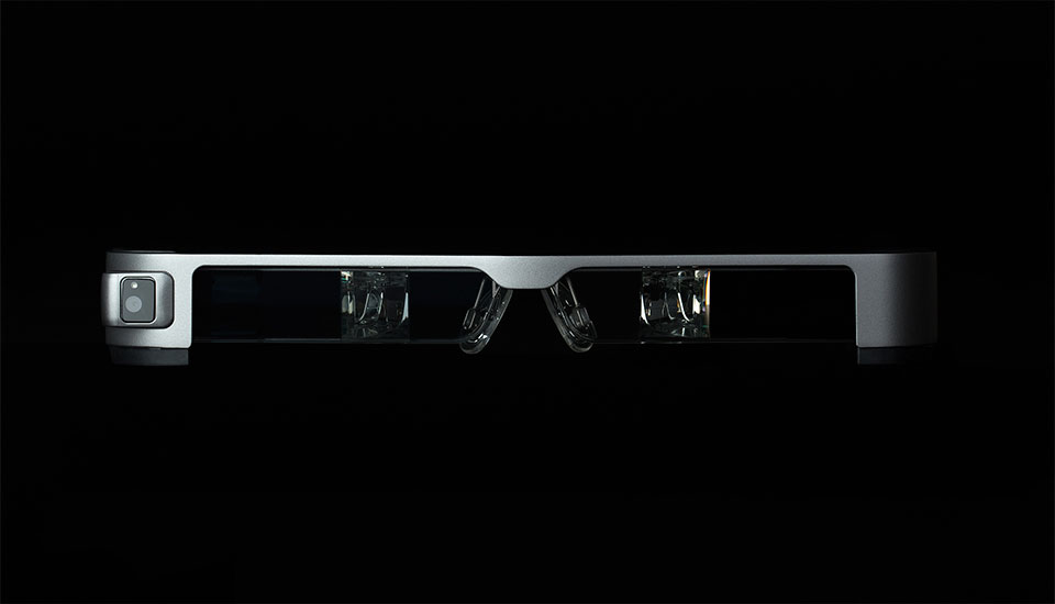 BT-300 / The Future Reflected by a Light Frame
