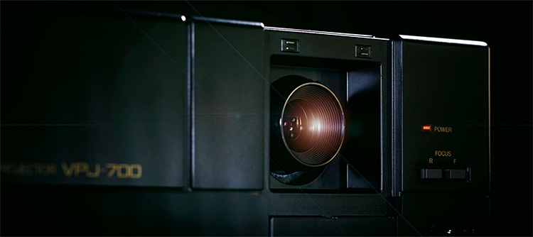 Development of the VPJ-700, a compact full-color LCD video projector