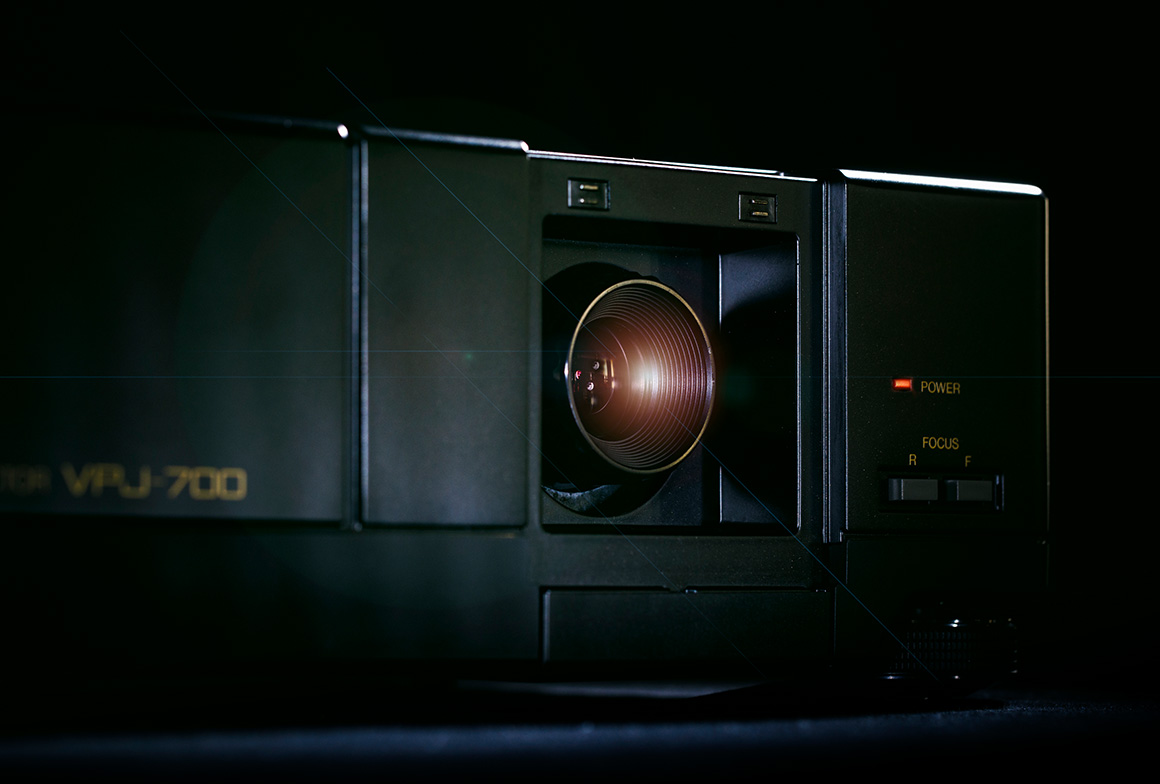 Development of the VPJ-700, a compact full-color LCD video projector